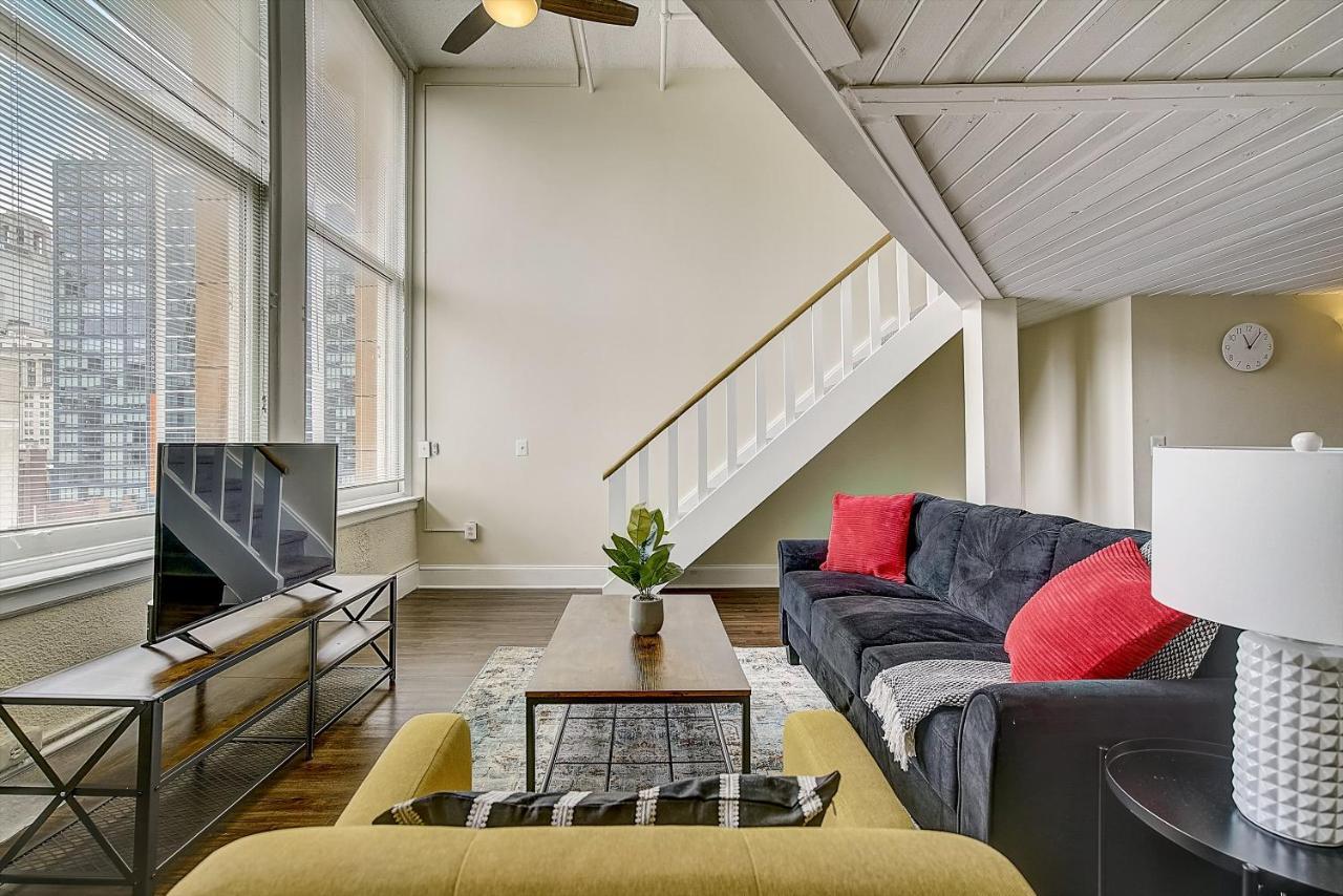 Frontdesk I The Cosmopolitan Apts Philadelphia Apartment ห้อง รูปภาพ