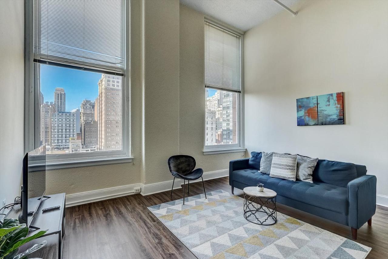 Frontdesk I The Cosmopolitan Apts Philadelphia Apartment ห้อง รูปภาพ